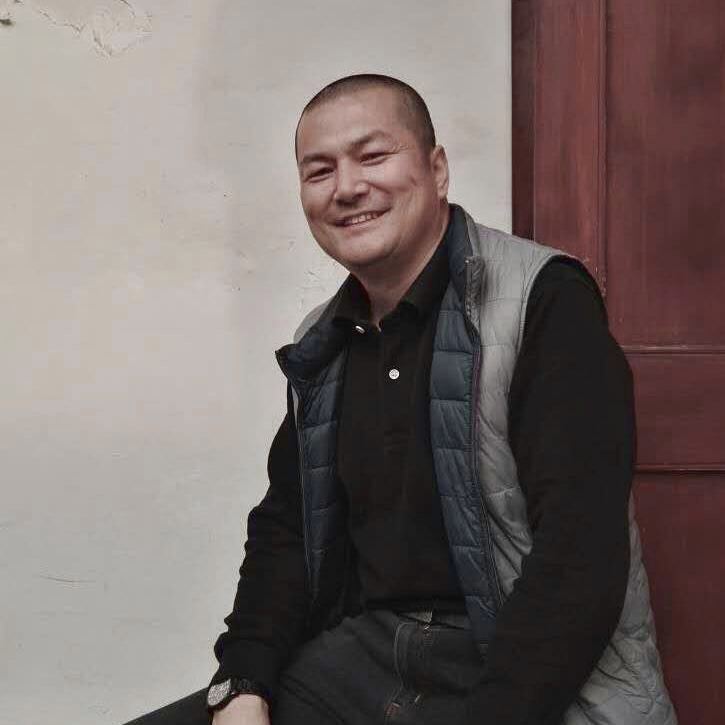  黄旭东